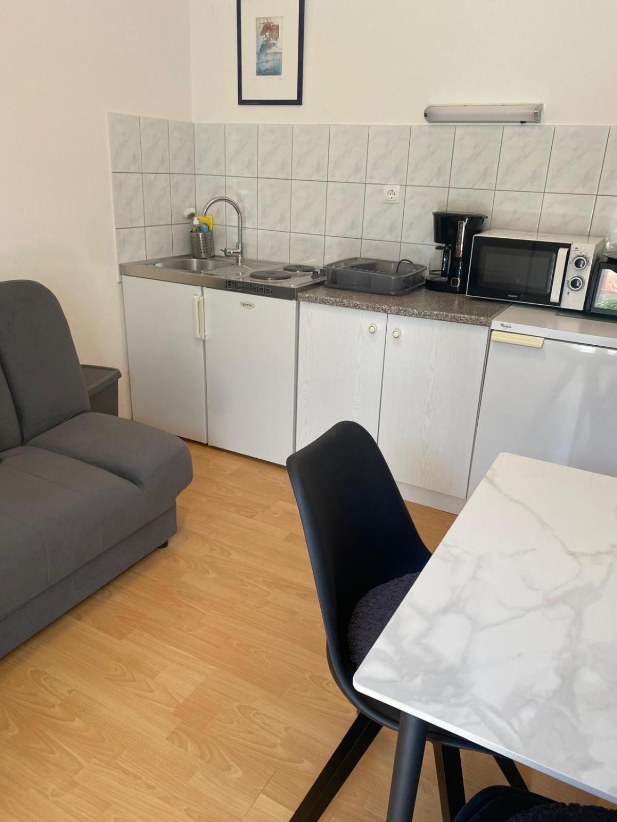 House Agradable Appartement Seget Vranjica Buitenkant foto